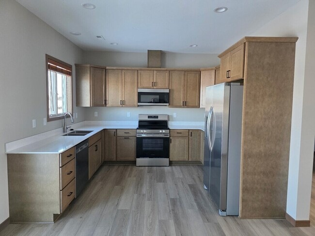 Building Photo - 2217 Overlook Ridge Ct