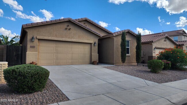 Building Photo - 19207 N Ventana Ln