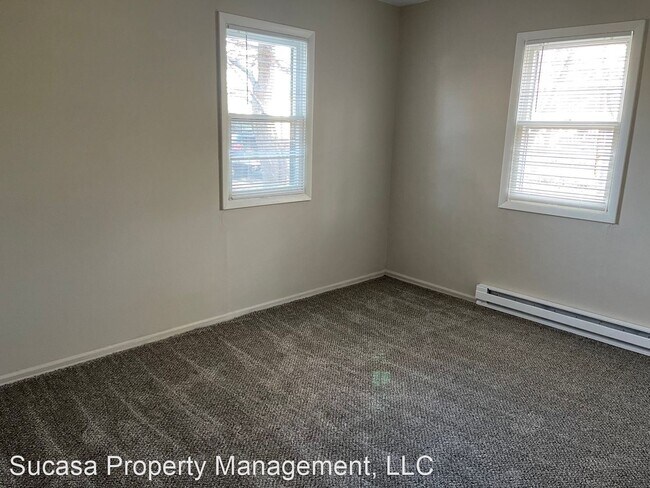 Building Photo - 2 br, 1 bath House - 2535 Rockwood Dr.