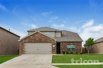 Building Photo - 808 Clark Dr