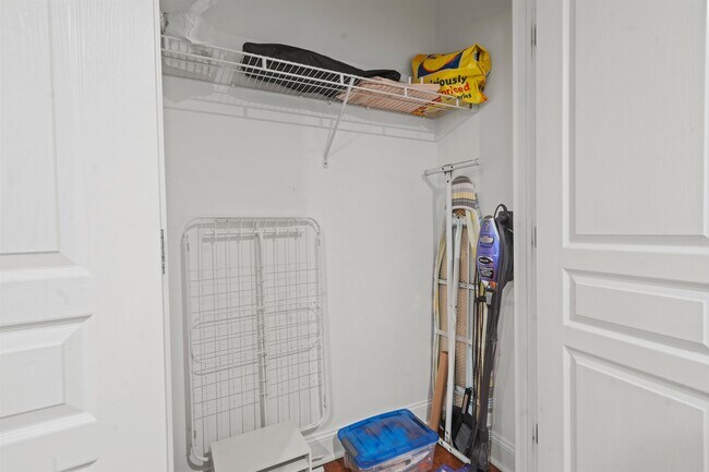 Building Photo - 4301 Park Ave