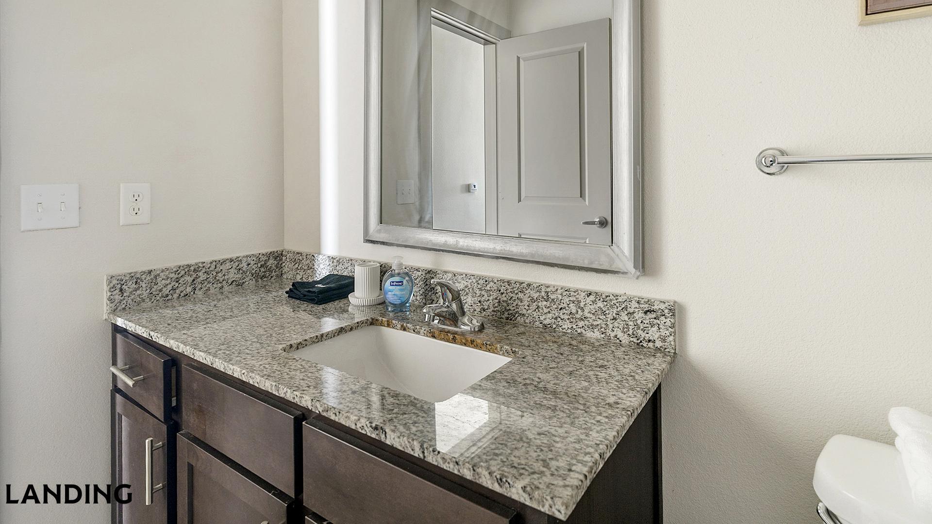 Building Photo - 4115 Louetta Rd