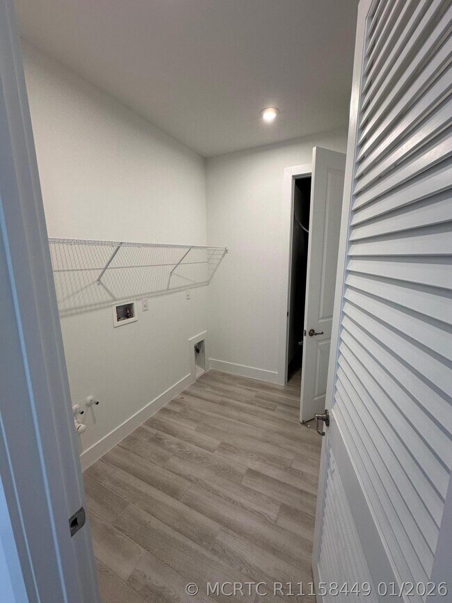 Building Photo - 12166 Viridian Blvd