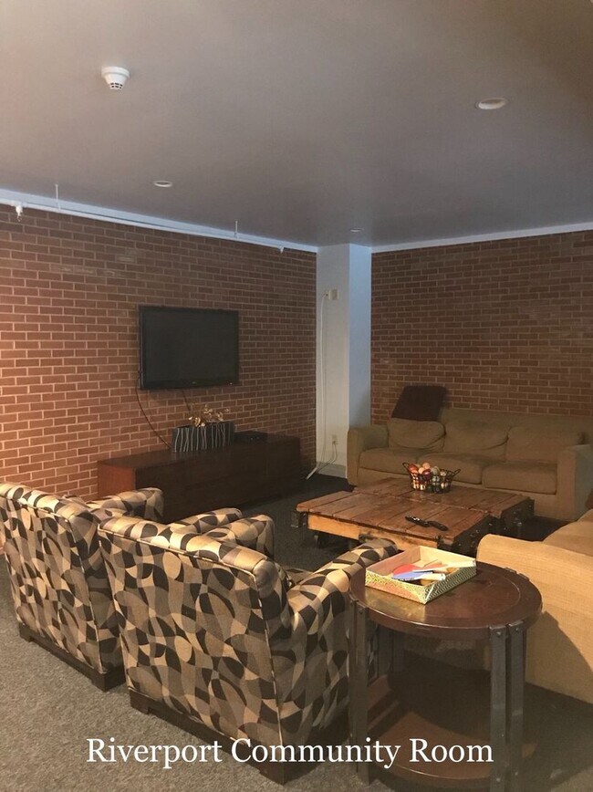 Building Photo - Lehigh Riverport Condo Available