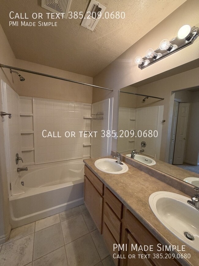 Building Photo - 2954 1310 W