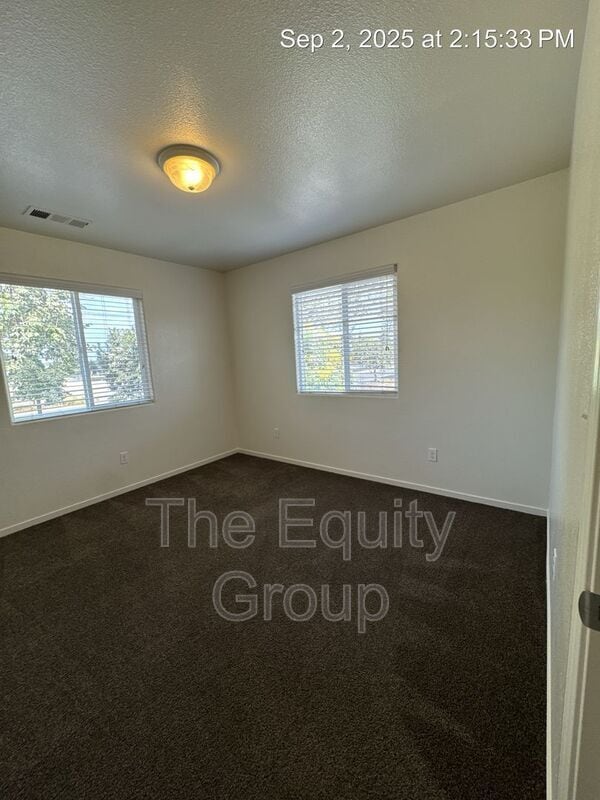 Building Photo - 2238 W Lark Ave