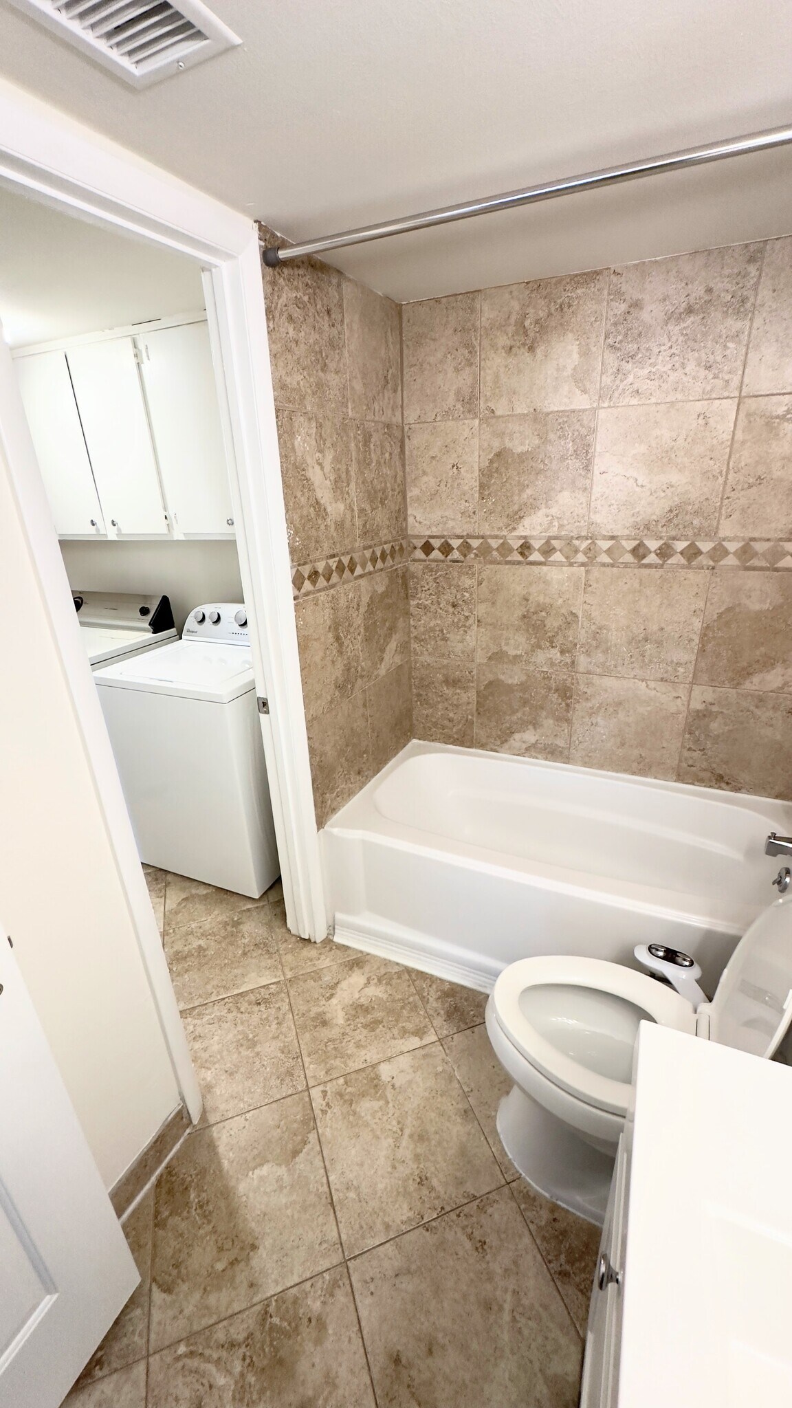 Building Photo - 3053 S Ursula Cir