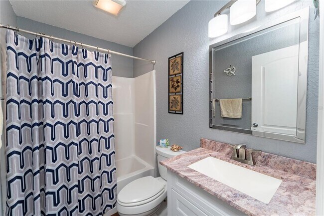 Building Photo - 3241 Tropicaire Blvd