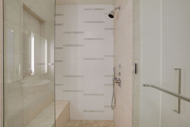 Building Photo - Stunning Strip Views from this Fully Furnished Studio Residence.