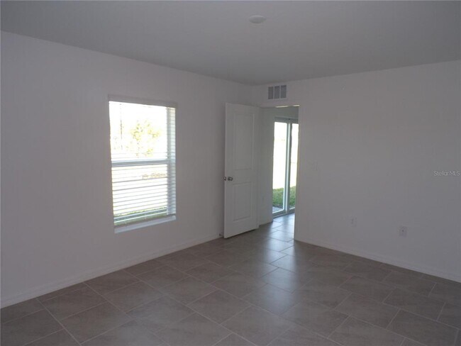 Building Photo - 26635 Jasper Wy