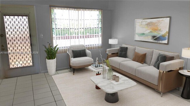 Building Photo - 164 Fanshaw D