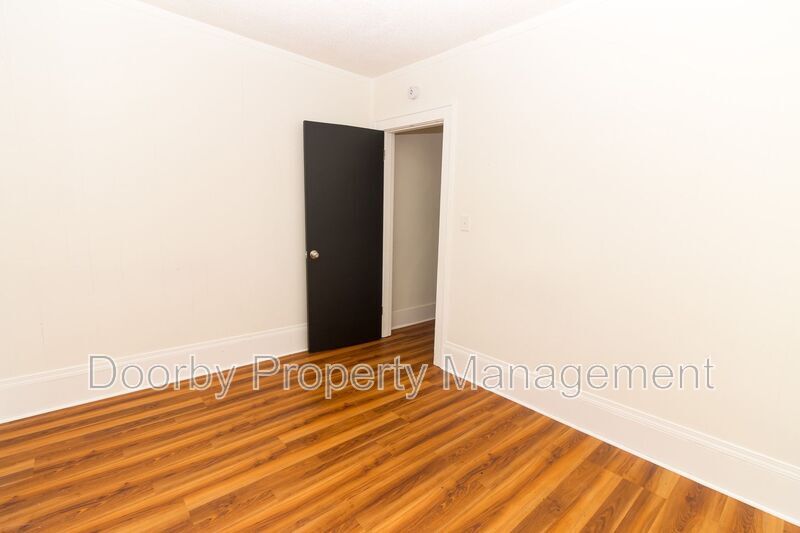 Building Photo - 2607 Andrews St