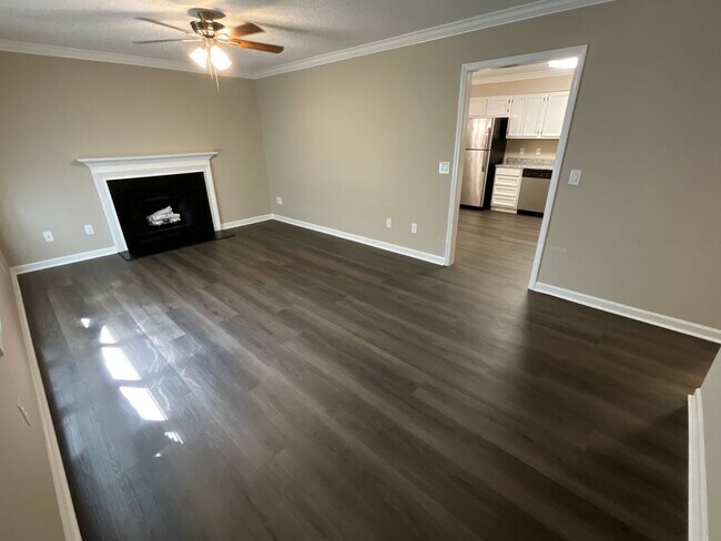 Building Photo - 2553 Old Mill Rd