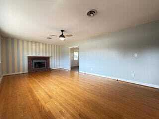 Building Photo - 802 Burks Hill Rd