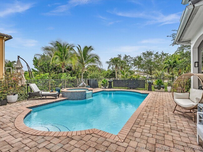 Building Photo - 7738 NW 112th Way