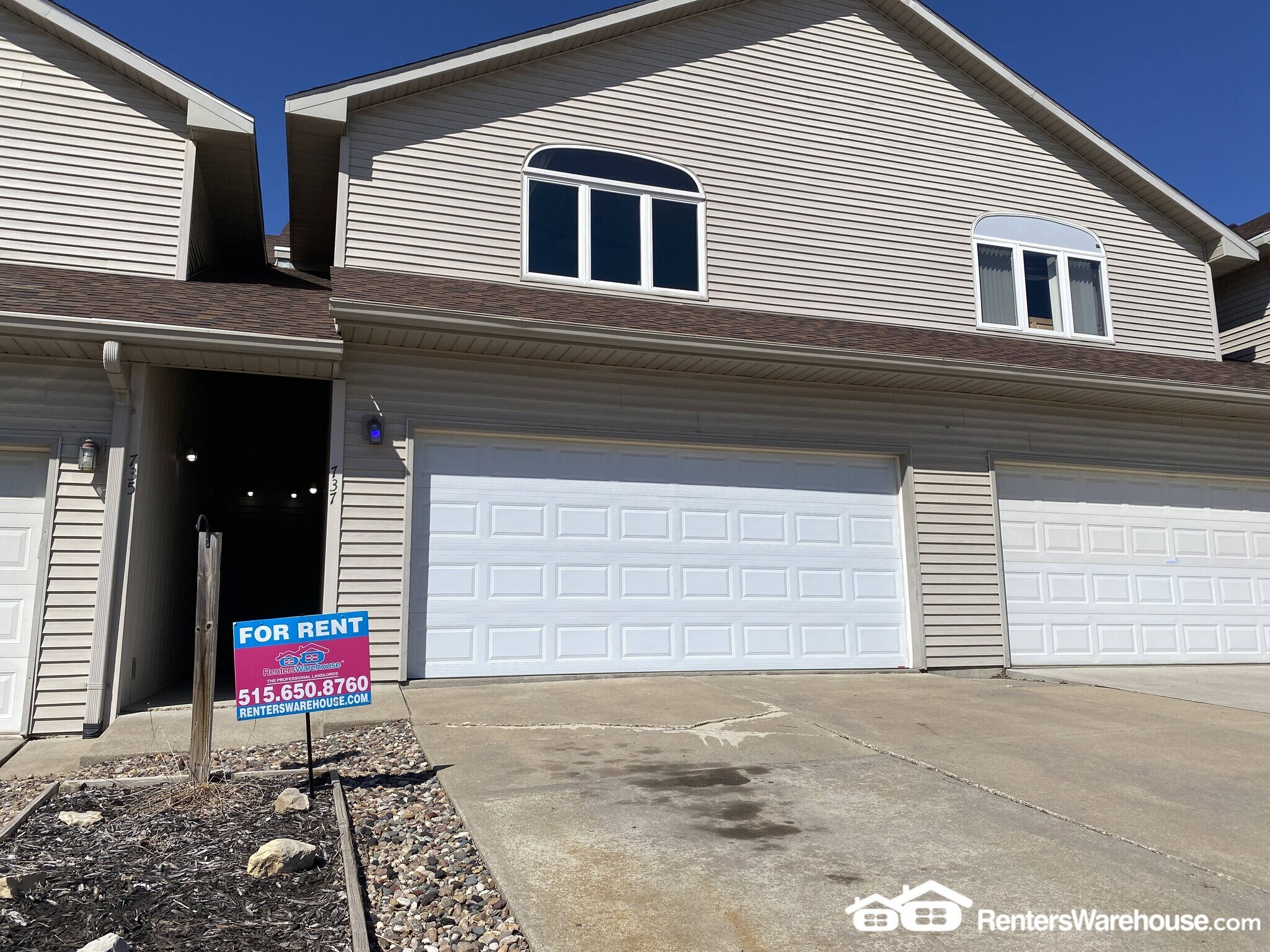 Building Photo - 737 Kitterman Cir