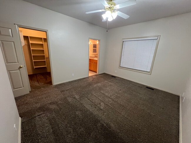 Building Photo - 2746 N Springtime Wy