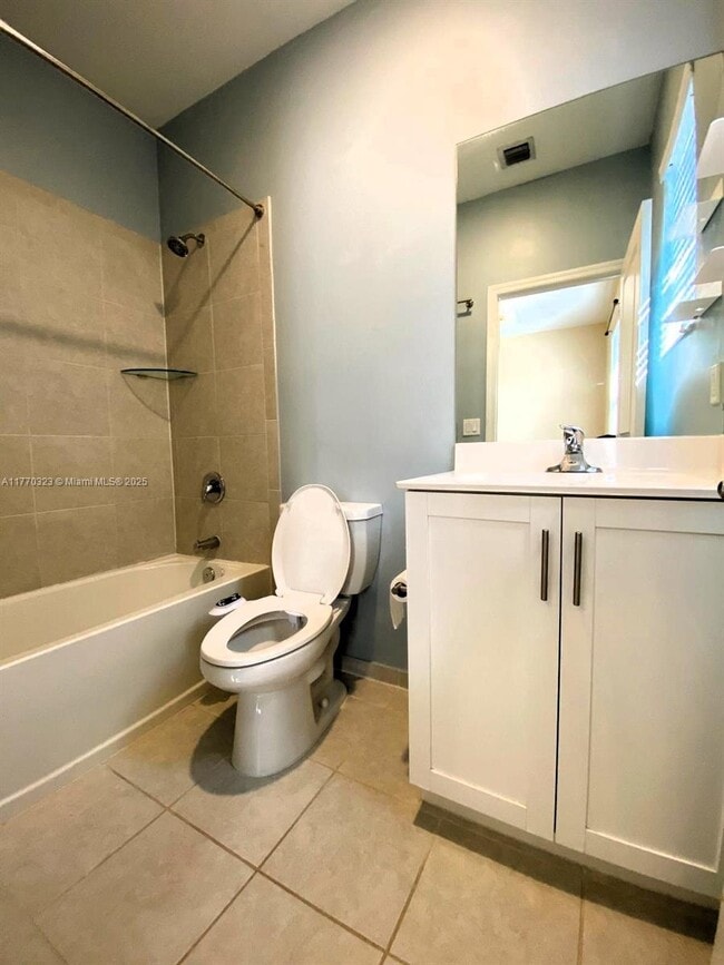 Building Photo - 18220 SW 148th Rd