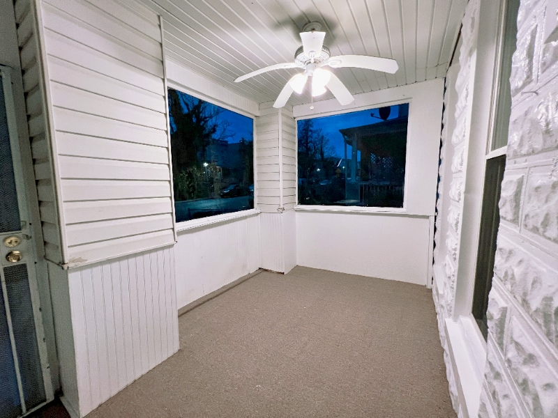 Building Photo - 720 E 41st St