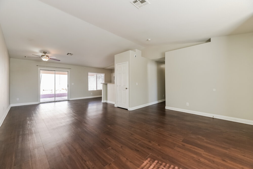 Building Photo - 4030 W Red Coach Ave