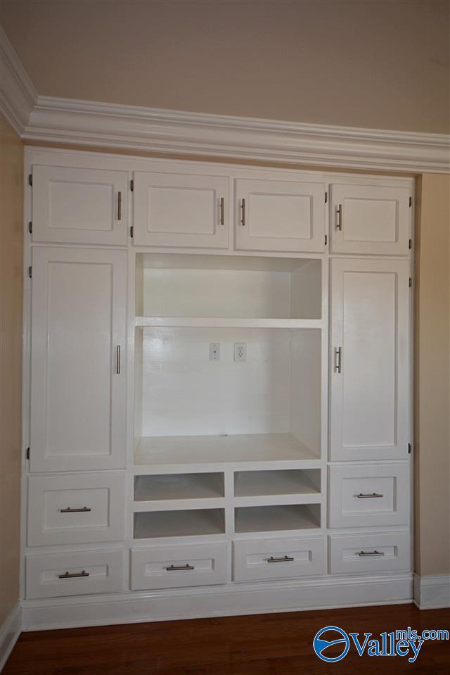 Building Photo - 104 Lancaster Ct SW