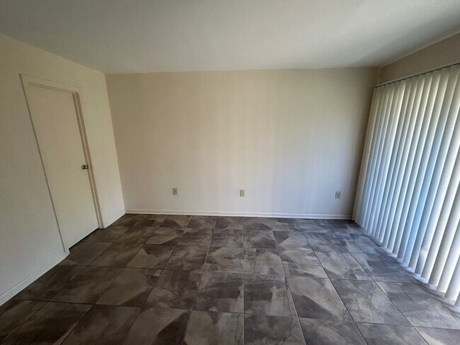 Building Photo - 3609 Juneau Rd