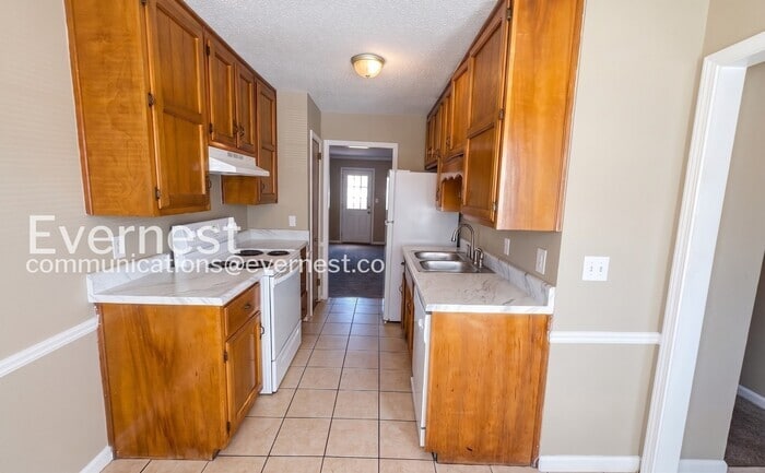 Building Photo - 387 Jamestown Manor Dr