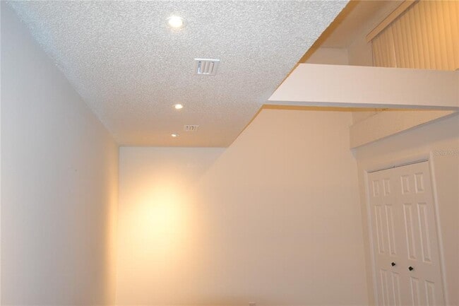 Building Photo - 2585 Countryside Blvd