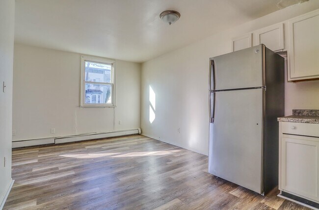 Building Photo - 78 Orient Ave