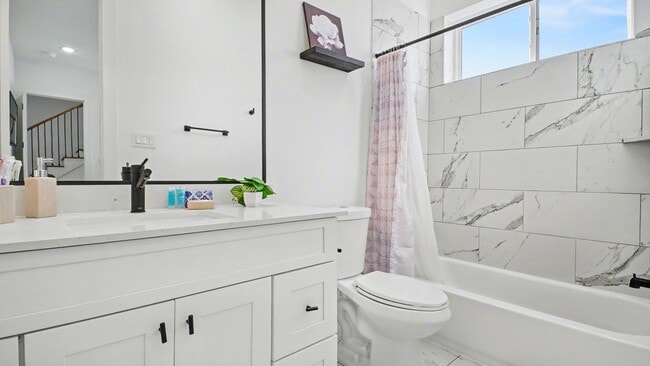 Building Photo - 2802 Tierwester St