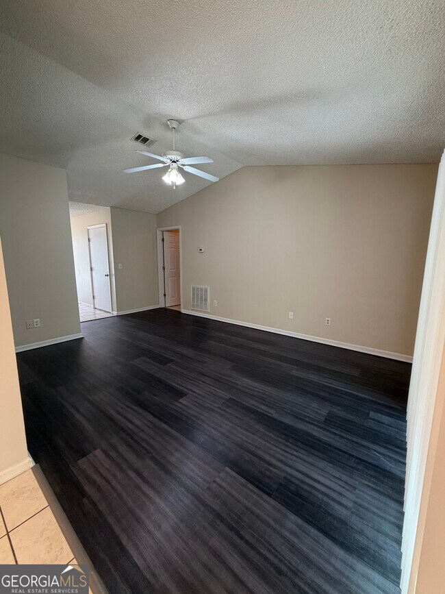 Building Photo - 101 Talbot Ct