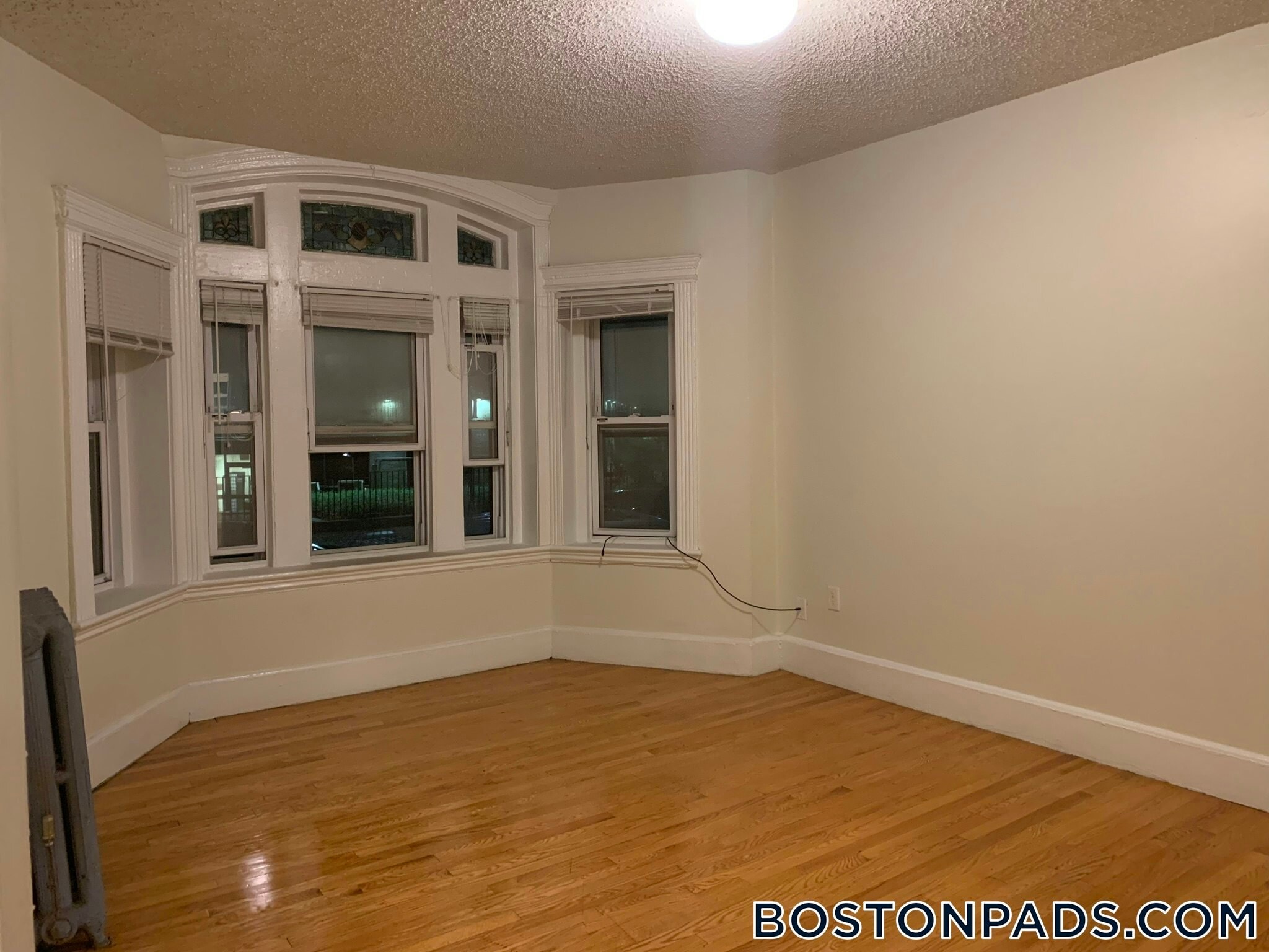 Building Photo - 171 Hemenway St