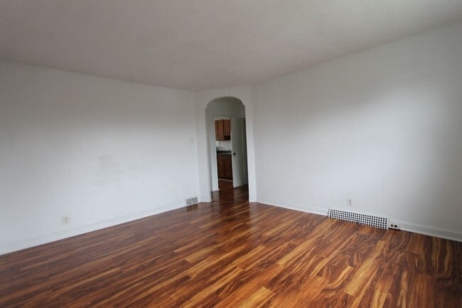 Building Photo - 7436 Thouron Ave