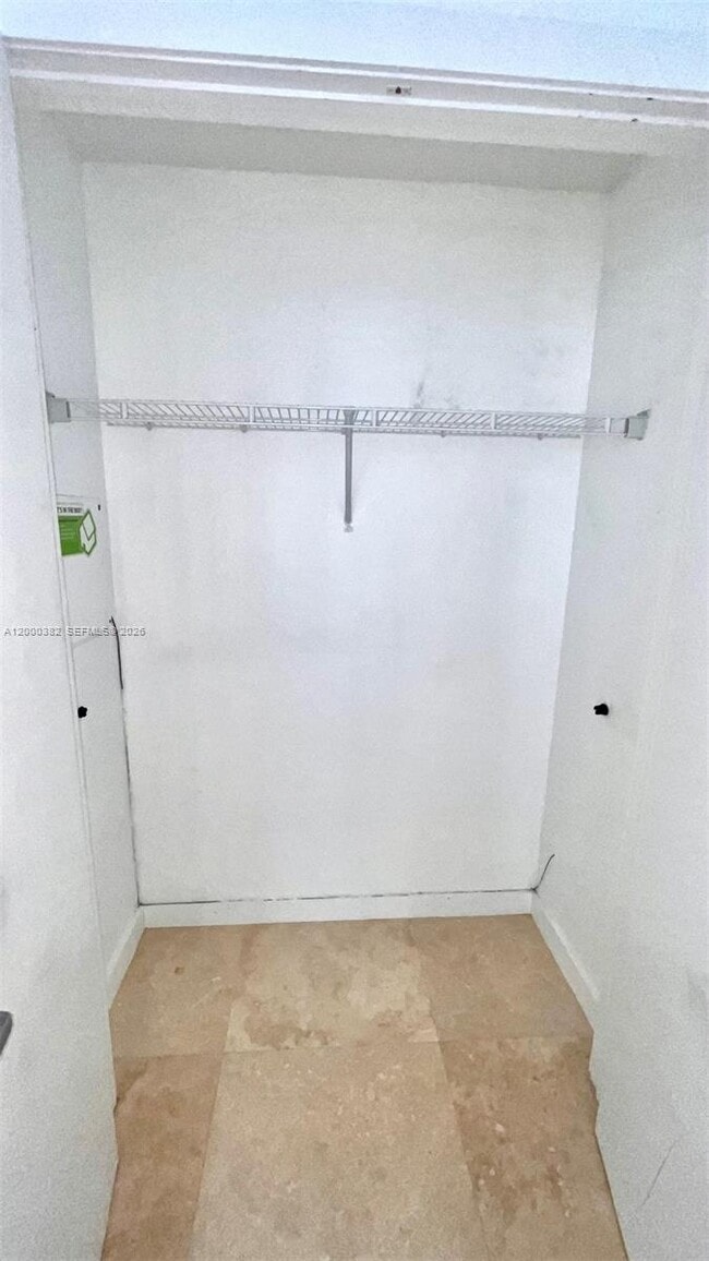 Building Photo - 1050 Brickell Ave