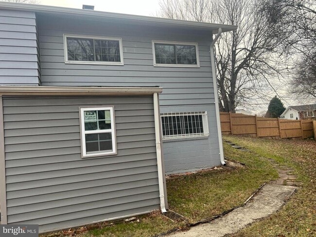 Building Photo - 7714 Arlen St