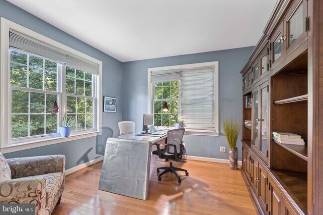 Building Photo - 12980 Highland Oaks Ct