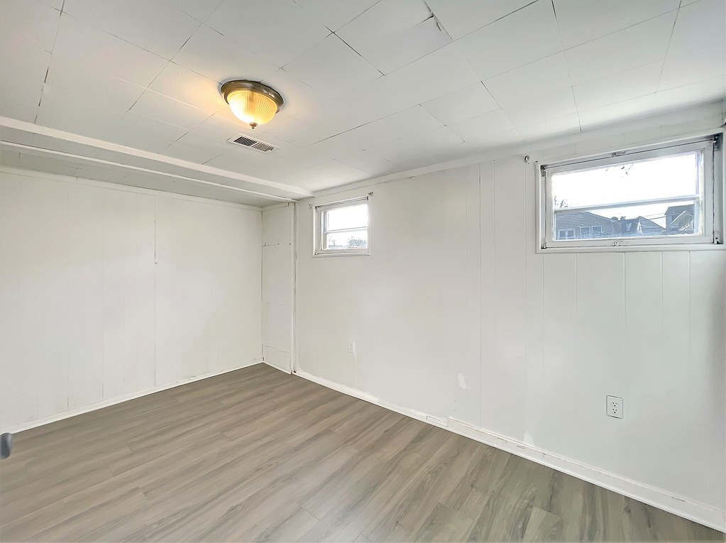 Building Photo - 1832 N Culpeper St