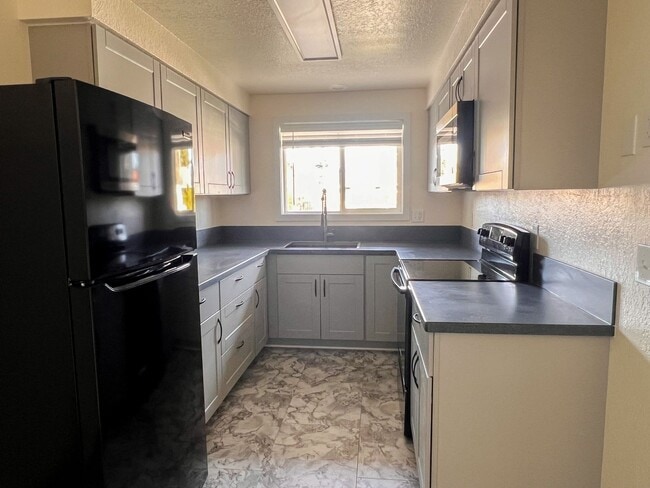 Building Photo - OWN937