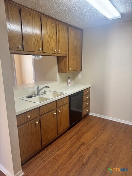 Building Photo - 414 Mariner Dr