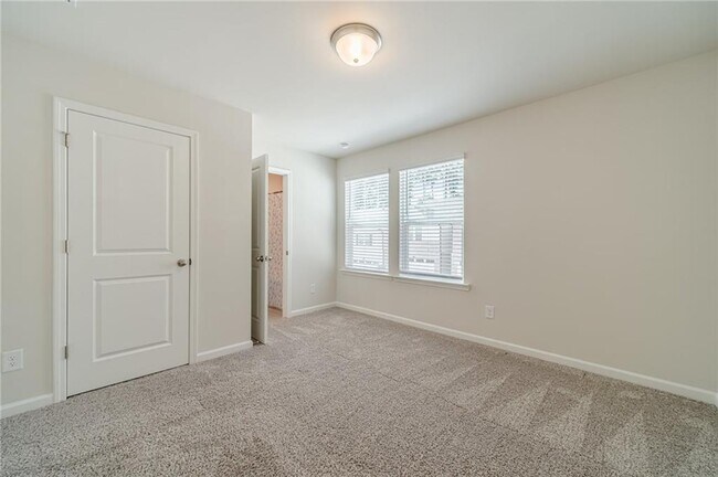 Building Photo - 1412 Villageside Ct