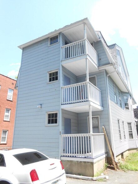 Building Photo - 365 Prospect Ave