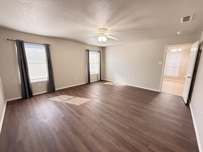 Building Photo - 6113 16th St