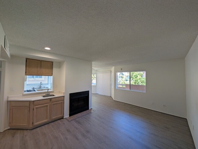 Building Photo - 19849 Sandpiper Pl