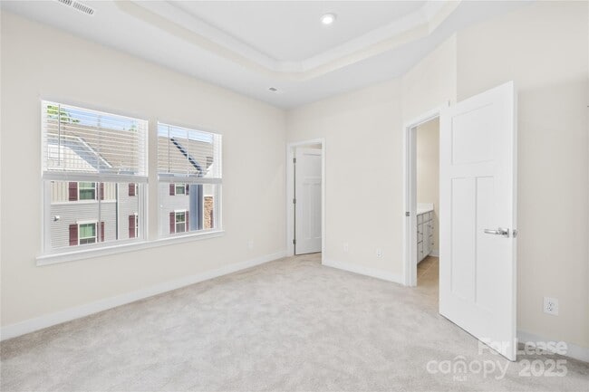 Building Photo - 1725 Aspire St
