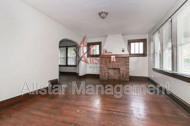 Building Photo - 488 Stanton Ave