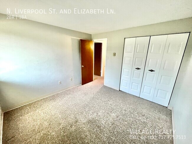 Building Photo - 75 N Liverpool St