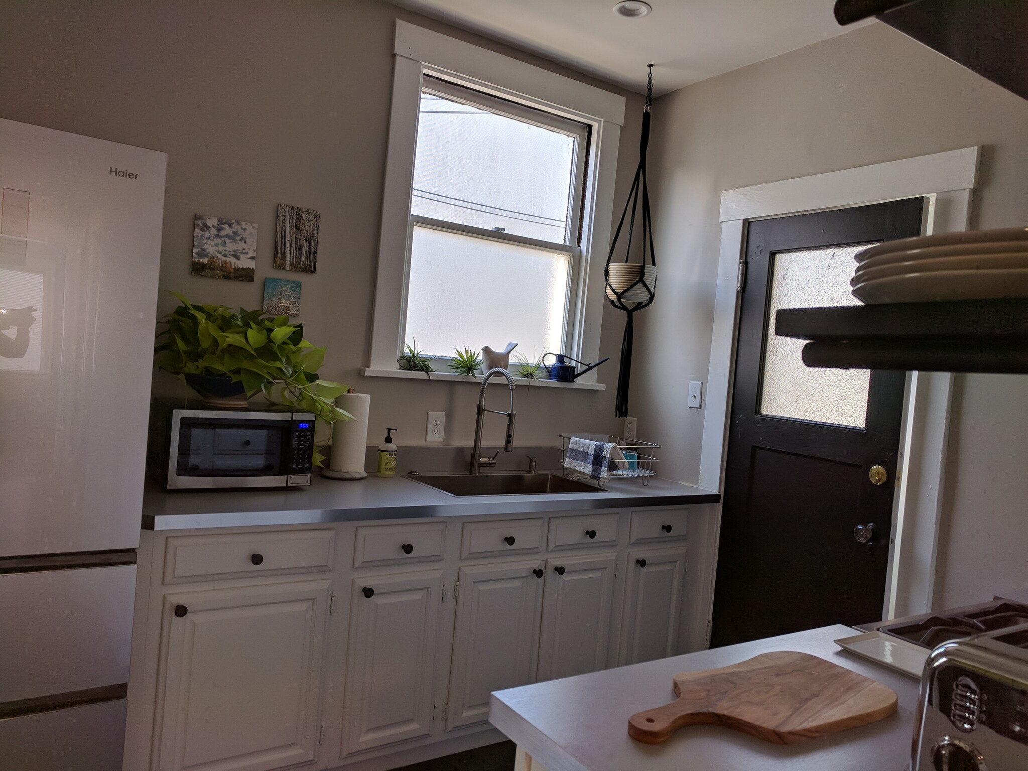 Building Photo - 1685 Oxford St