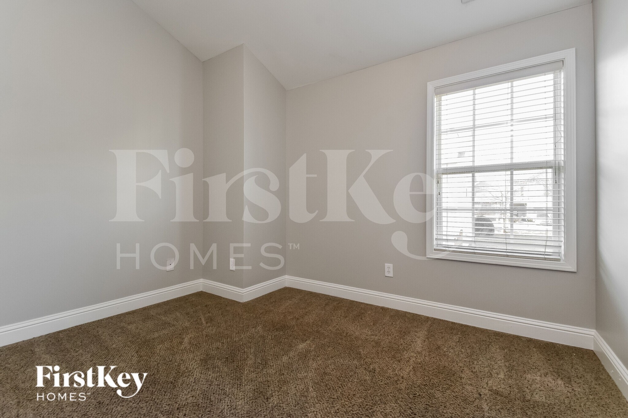 Building Photo - 5681 Apple Grove Rd NE