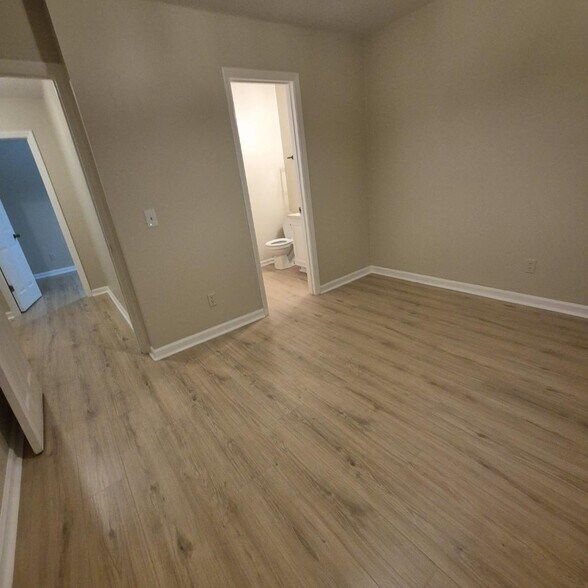 Building Photo - 4021 Platt Springs Rd