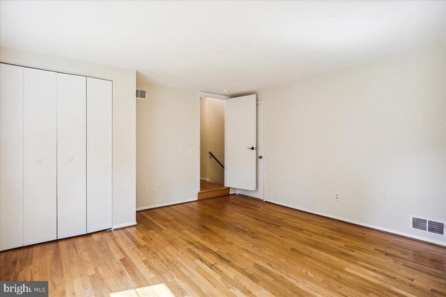 Building Photo - 8709 Sleepy Hollow Ln